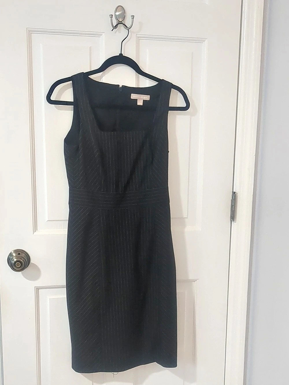 Banana Republic Pinstripe Midi Dress in Black Size 2